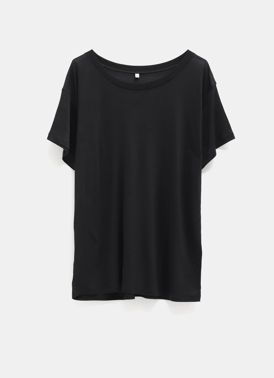 Loose t-shirt